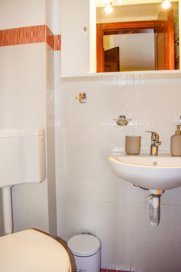Zoe'S Flat Megali Ammos Apartment Skiathos Town Exterior photo